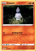 Litwick #024/196 - Lost Origin - Pokemon - Common - Near Mint
